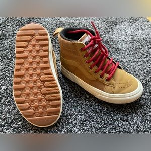 Vans MTE boys size 13, tan with red laces